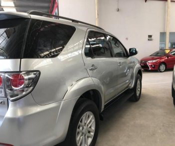 Toyota Fortuner 2012 - Bán Toyota Fortuner đời 2012, màu bạc, giá 730tr