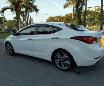 Hyundai Elantra 2015 - Bán Hyundai Elantra đời 2015, màu trắng, nhập khẩu xe gia đình 