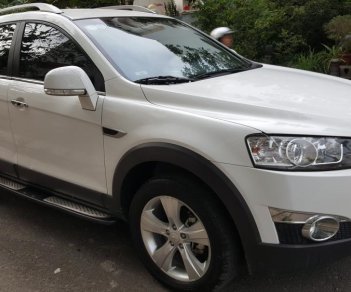 Chevrolet Captiva LTZ 2013 - Bán Chevrolet Captiva LTZ số tự động, máy Ecotec, đời cuối 2013, màu trắng, xe đẹp