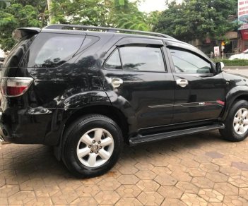 Toyota Fortuner 2.5G 2010 - Cần bán lại xe cũ  Toyota Fortuner 2.5G sản xuất 2010, màu đen, 618 triệu