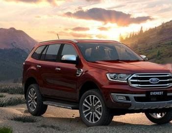 Ford Everest   2.0L Bi-Turbo  2018 - Bán ô tô Ford Everest 2.0L Bi-Turbo đời 2018, màu đỏ