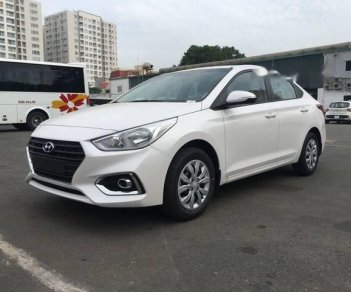 Hyundai Accent  1.4 MT 2018 - Cần bán Hyundai Accent sản xuất 2018, màu trắng