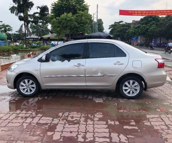 Toyota Vios E 2011 - Bán Toyota Vios E 2011, màu vàng xe gia đình  