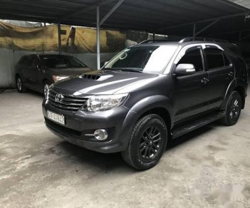 Toyota Fortuner  G   2016 - Cần bán lại xe Toyota Fortuner G sản xuất 2016, màu xám đã đi 45000 km