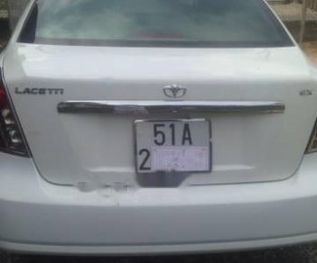 Daewoo Lacetti 1.6 2004 - Bán xe Daewoo Lacetti 1.6 sản xuất năm 2004, màu trắng xe gia đình