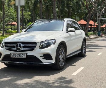 Mercedes-Benz GLC-Class   2017 - Cần bán xe Mercedes sản xuất 2017, màu trắng
