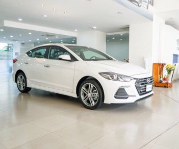 Hyundai Elantra Sport 2018 - Xe Hyundai Elantra Sport 1.6 Turbo 2018 - 729 triệu. Liên hệ em Huy 01652246422