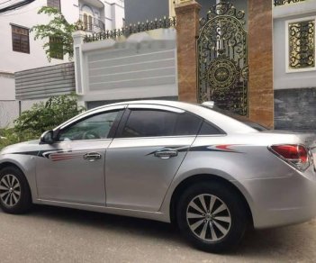 Chevrolet Cruze   2011 - Cần bán lại xe Chevrolet Cruze đời 2011, màu bạc chính chủ