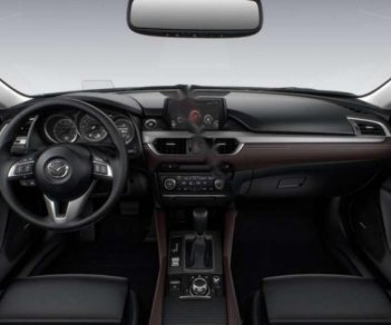 Mazda 6 2.0L Premium 2018 - Cần bán xe Mazda 6 2.0L Premium năm 2018 