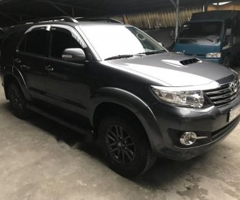 Toyota Fortuner  G   2016 - Cần bán lại xe Toyota Fortuner G sản xuất 2016, màu xám đã đi 45000 km