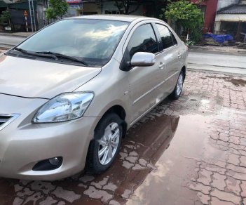 Toyota Vios E 2011 - Bán Toyota Vios E 2011, màu vàng xe gia đình  