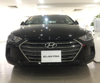 Hyundai Elantra 1.6 MT 2018 - Hyundai Elantra 1.6MT màu đen, xe có sẵn giao ngay, hỗ trợ vay trả góp đến 90% lãi suất ưu đãi. LH: 0903 175 312