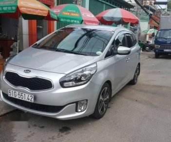 Kia Rondo 1.7AT 2015 - Bán Kia Rondo 1.7AT sản xuất năm 2015, màu bạc xe gia đình 