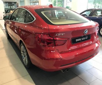 BMW 3 Series 320i GT 2017 - Cần bán BMW 3 Series 320i GT 2017, màu đỏ, nhập khẩu