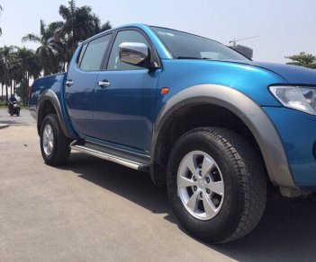 Mitsubishi Triton 2008 - Bán ô tô Mitsubishi Triton bán tải sản xuất 2008, màu xanh lam mới 95%, giá 295tr