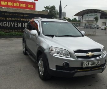 Chevrolet Captiva 2008 - Xe Chevrolet Captiva sản xuất 2008, màu bạc còn mới