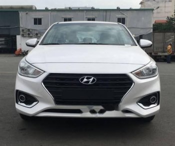 Hyundai Accent  1.4 MT 2018 - Cần bán Hyundai Accent sản xuất 2018, màu trắng
