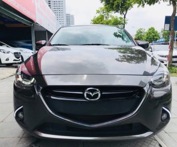 Mazda 2 1.5AT 2016 - Bán xe Mazda 2 1.5AT đời 2016 đk 2017, mới 95%