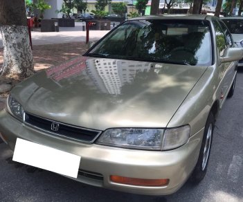 Honda Accord 1993 - Hết đam mê, bán xe tâm huyết Accord 1993, số sàn, máy xăng, màu vàng cát