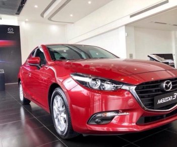 Mazda 3 1.5 AT 2018 - Cần bán xe Mazda 3 1.5 AT năm sản xuất 2018, màu đỏ