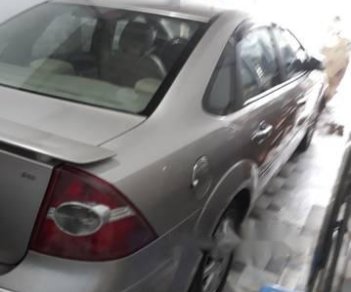 Ford Focus 2009 - Bán xe Ford Focus đời 2009, màu xám, giá 290tr