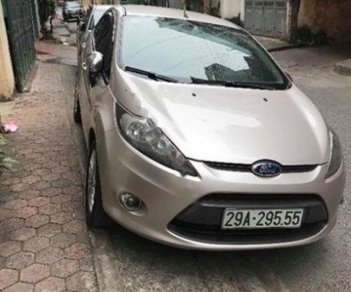 Ford Fiesta 1.6 AT 2011 - Cần bán lại xe Ford Fiesta 1.6 AT năm sản xuất 2011 như mới