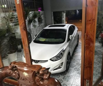 Hyundai Elantra 1.8AT 2014 - Cần bán Hyundai Elantra 1.8AT năm 2014, màu trắng, nhập khẩu