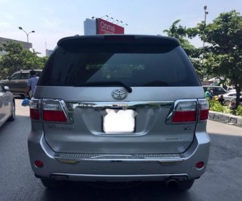 Toyota Fortuner 2.5G 2009 - Bán Toyota Fortuner 2.5G đời 2009, màu bạc 