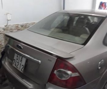 Ford Focus 2009 - Bán xe Ford Focus đời 2009, màu xám, giá 290tr