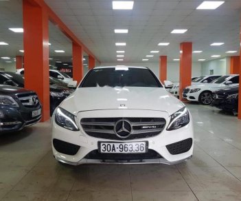 Mercedes-Benz C class  C300 AMG 2015 - Bán Mercedes sản xuất năm 2015, màu trắng, nhập khẩu