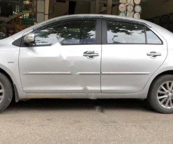 Toyota Vios 1.5E 2010 - Chính chủ bán Toyota Vios 1.5E năm sản xuất 2010, màu bạc