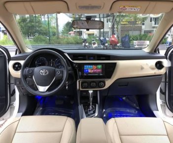 Toyota Corolla altis  CVT  2017 - Bán Toyota Corolla altis CVT sản xuất năm 2017, màu trắng 