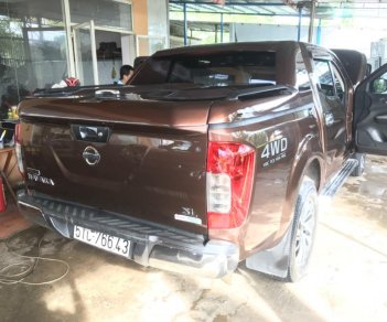 Nissan Navara SL 2016 - Bán tải Nissan Navara SL máy dầu, số sàn, 2 cầu điện, nhập Thái Lan 2016, biển Sài Gòn, màu cà phê nâu