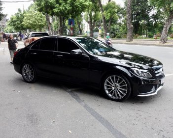 Mercedes-Benz C class C300 AMG 2017 - Bán Mercedes C300 AMG sản xuất năm 2017, màu đen