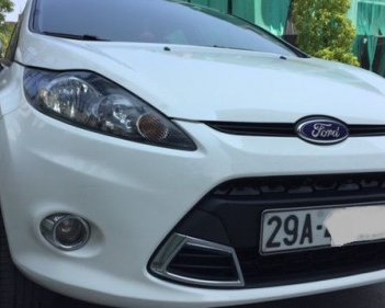 Ford Fiesta  1.6 AT  2011 - Bán xe Ford Fiesta 1.6 AT đời 2011, màu trắng  