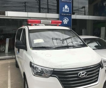 Hyundai H-1 Starex 2018 - Bán Hyundai Starex cứu thương mới 2018 giá tốt