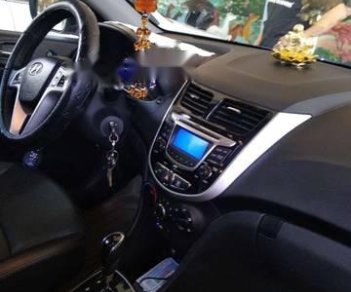 Hyundai Accent 2012 - Cần bán gấp Hyundai Accent năm sản xuất 2012, màu bạc, giá 410tr