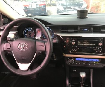 Toyota Corolla altis 1.8G 2015 - Bán Corolla altis 1.8G, màu bạc, đăng kí sx 2015, xe tư nhân chính chủ, chạy chuẩn 2 vạn 4129 km