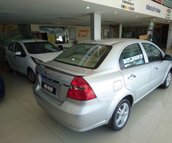 Chevrolet Aveo LT 2018 - Bán Chevrolet Aveo LT năm 2018, màu bạc, giá 459tr