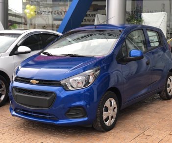 Chevrolet Spark LT 2018 - Bán ô tô Chevrolet Spark LT đời 2018, màu xanh lam, giá chỉ 299 triệu giảm ngay 40trieu, gọi 0937849694 Trân