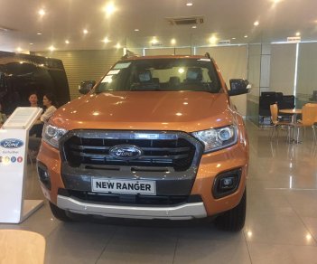 Ford Ranger Wildtrak 2.0 4x4 2018 - Ford Ranger Wildtrak 2.0 4x4 màu cam xe giao ngay giá tốt, LH 0965.423.558