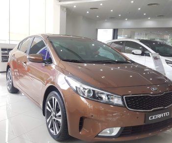 Kia Cerato 1.6AT 2018 - Đánh giá Kia Cerato giá từ 499 triệu