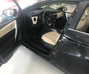 Toyota Corolla altis 1.8E AT 2018 - Cần bán xe Toyota Corolla Altis 1.8E AT sản xuất năm 2018, màu đen, mới 100%