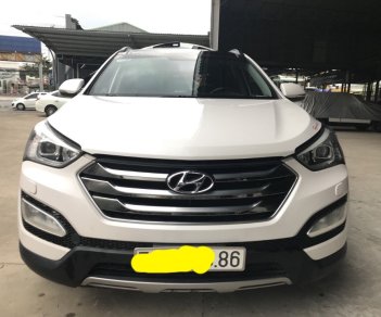 Hyundai Santa Fe 2.4AT 4WD  2015 - Bán ô tô Hyundai Santa Fe 2.4AT 4WD 7 chỗ đời 2015, màu trắng, giá 936tr