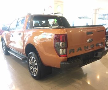 Ford Ranger Wildtrak 2.0 4x4 2018 - Ford Ranger Wildtrak 2.0 4x4 màu cam xe giao ngay giá tốt, LH 0965.423.558