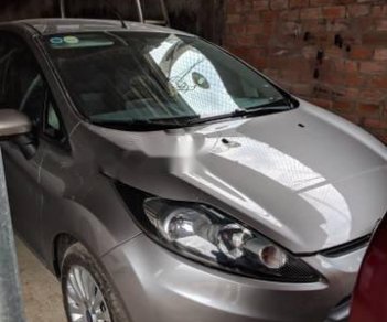 Ford Fiesta 2011 - Bán ô tô Ford Fiesta sản xuất năm 2011, màu xám, 350 triệu