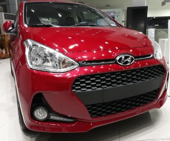 Hyundai Grand i10 1.2AT 2018 - Bán Hyundai I10 1.2AT 5 cửa đỏ có ESC, tặng ngay bảo hiểm vật chất trong tháng này