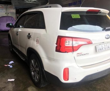 Kia Sorento MT 2015 - Bán xe Kia Sorento MT năm 2015, màu trắng