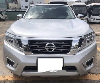 Nissan Navara 2016 - Cần bán xe Nissan Navara sản xuất 2016, màu bạc 