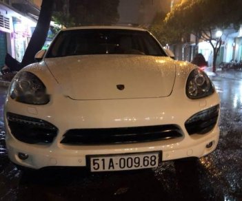 Porsche Cayenne   2010 - Bán Porsche Cayenne sản xuất năm 2010, màu trắng, xe cực đẹp